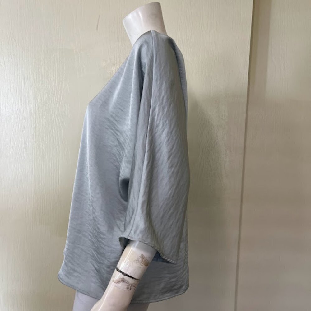 Cherish Shirt Medium - Picture 3 of 5